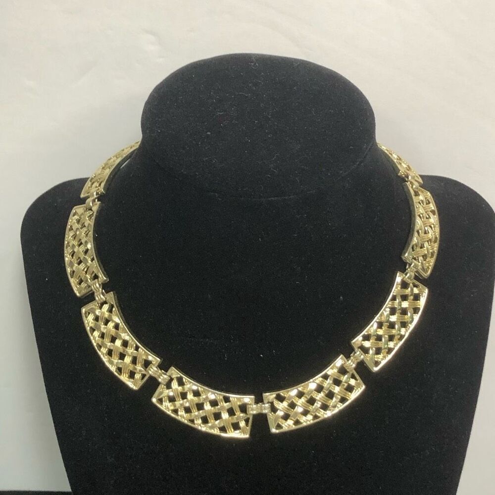 sarah‎ coventry gold tone costume jewelry chunky collar links mob wife